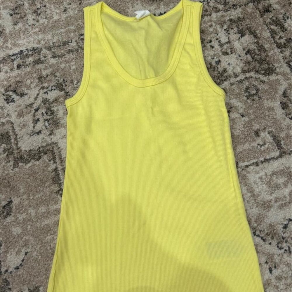 Gap Women's Yellow Vest